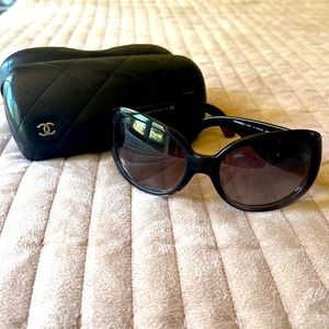 Vintage CHANEL sunglasses